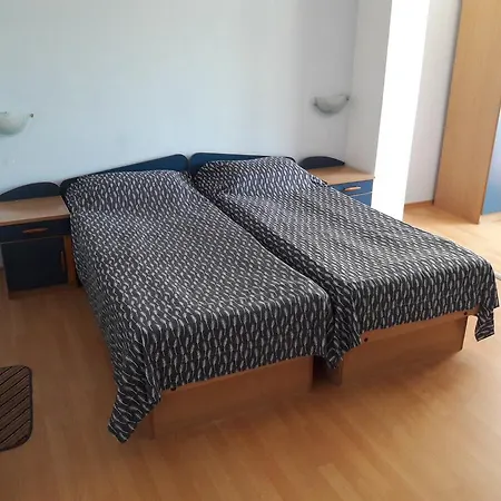 Guest House Vedrina Guest house 3*