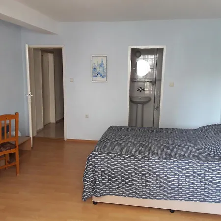 Guest House Vedrina Guest house 3*